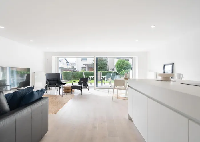 Black & White Rozna Dolina Διαμέρισμα *