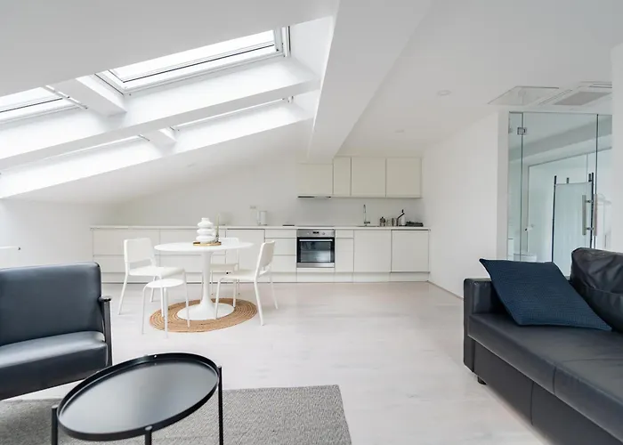 Black & White Rozna Dolina Διαμέρισμα