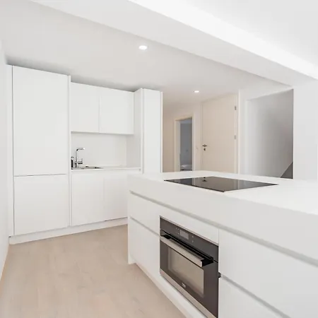 Black & White Rozna Dolina דירה *