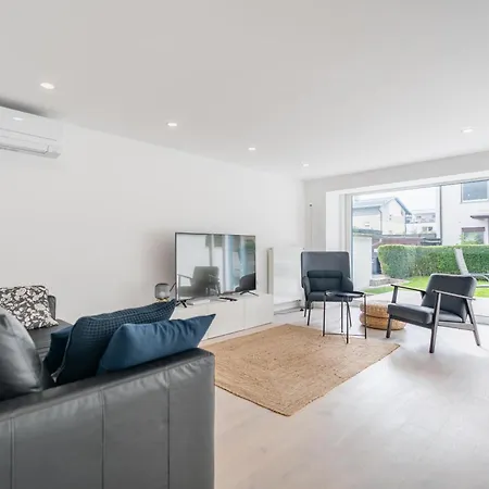 Black & White Rozna Dolina