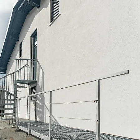 דירה Black & White Rozna Dolina *